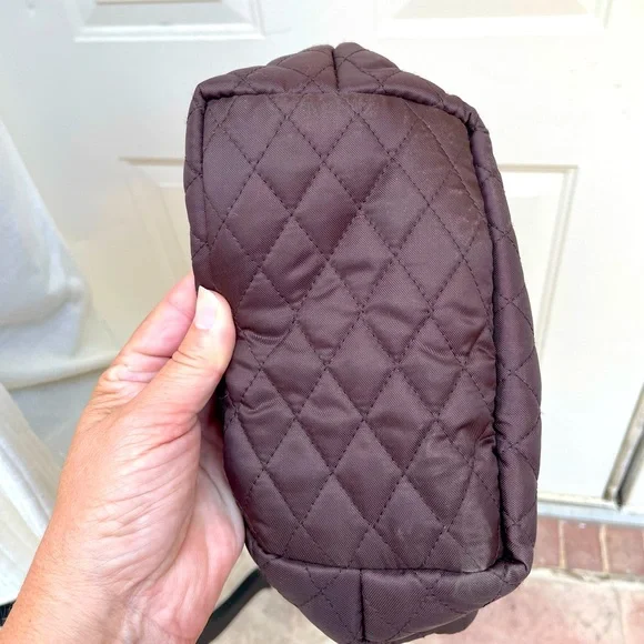 Brookstone, Brown, Tote, Quilted Design, Medium Size - Picture 6 of 6